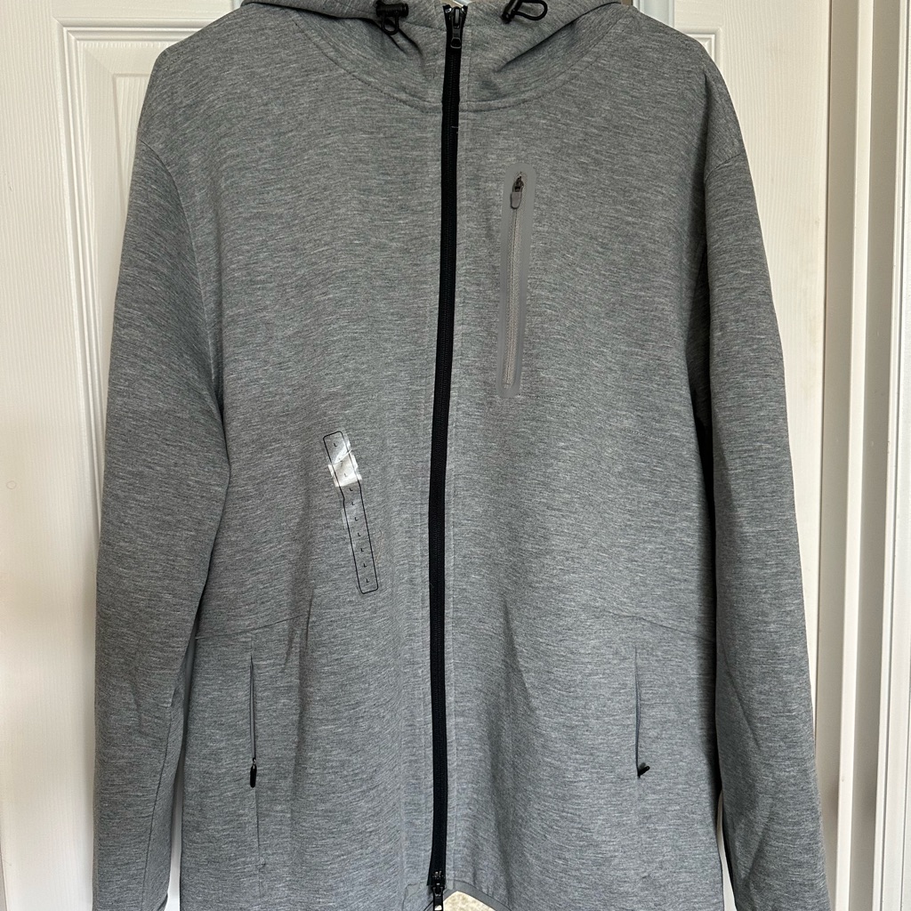 Men's Large Vrst Gray Zip-Up Sweater Brand New